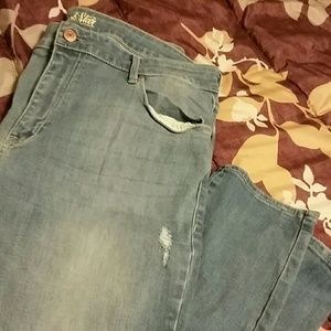 Rockstar cut distressed jeans